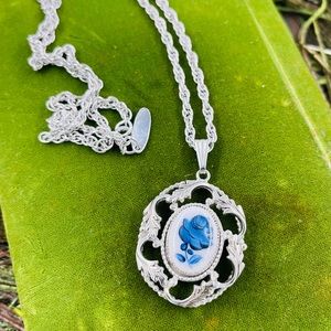 Vintage Whiting and Davis Ceramic Blue Rose Cameo Necklace on Long Chain.